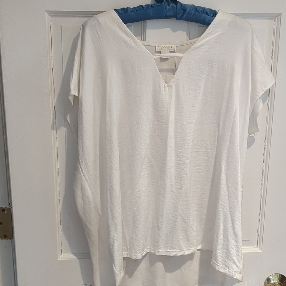 NWT White Women's Top